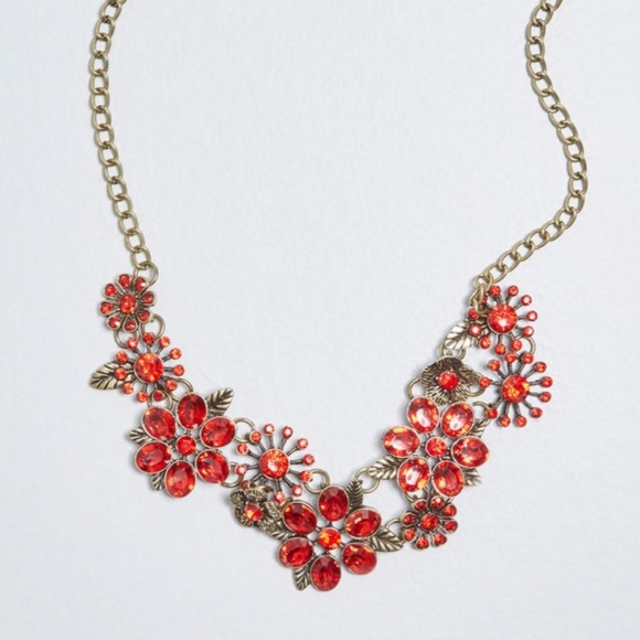 Modcloth Jewelry - Deeply Dazzled Statement Necklace
